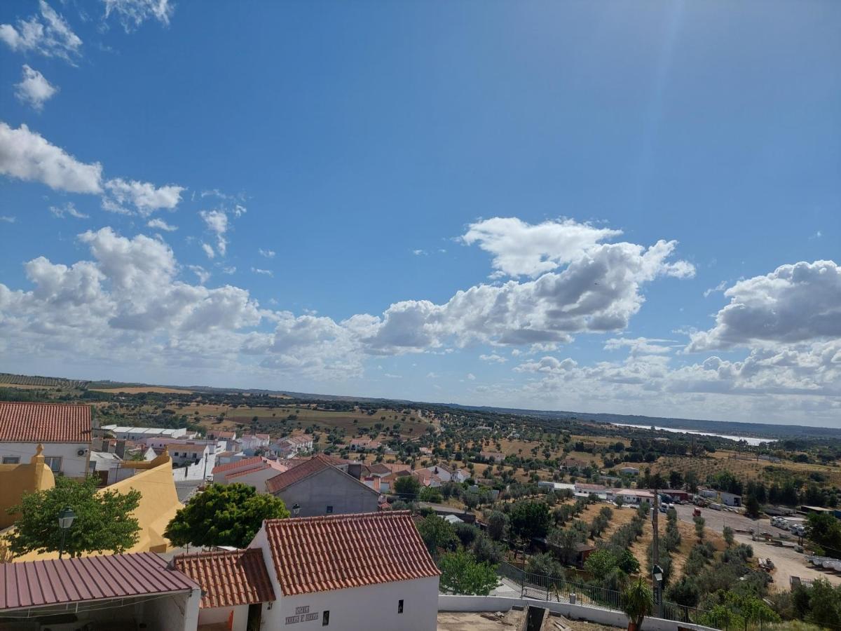 Quartos Da Vovo Aviz Bagian luar foto